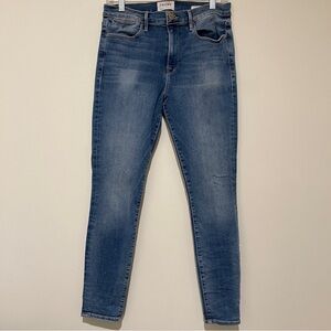 NWOT Frame Denim Classic Blue Skinny Jeans, size 30
